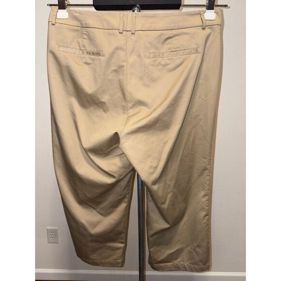 Dockers Stretch Women Size 16 34X22 Capri Pants Beige Stretch Comfy - Picture 6 of 10
